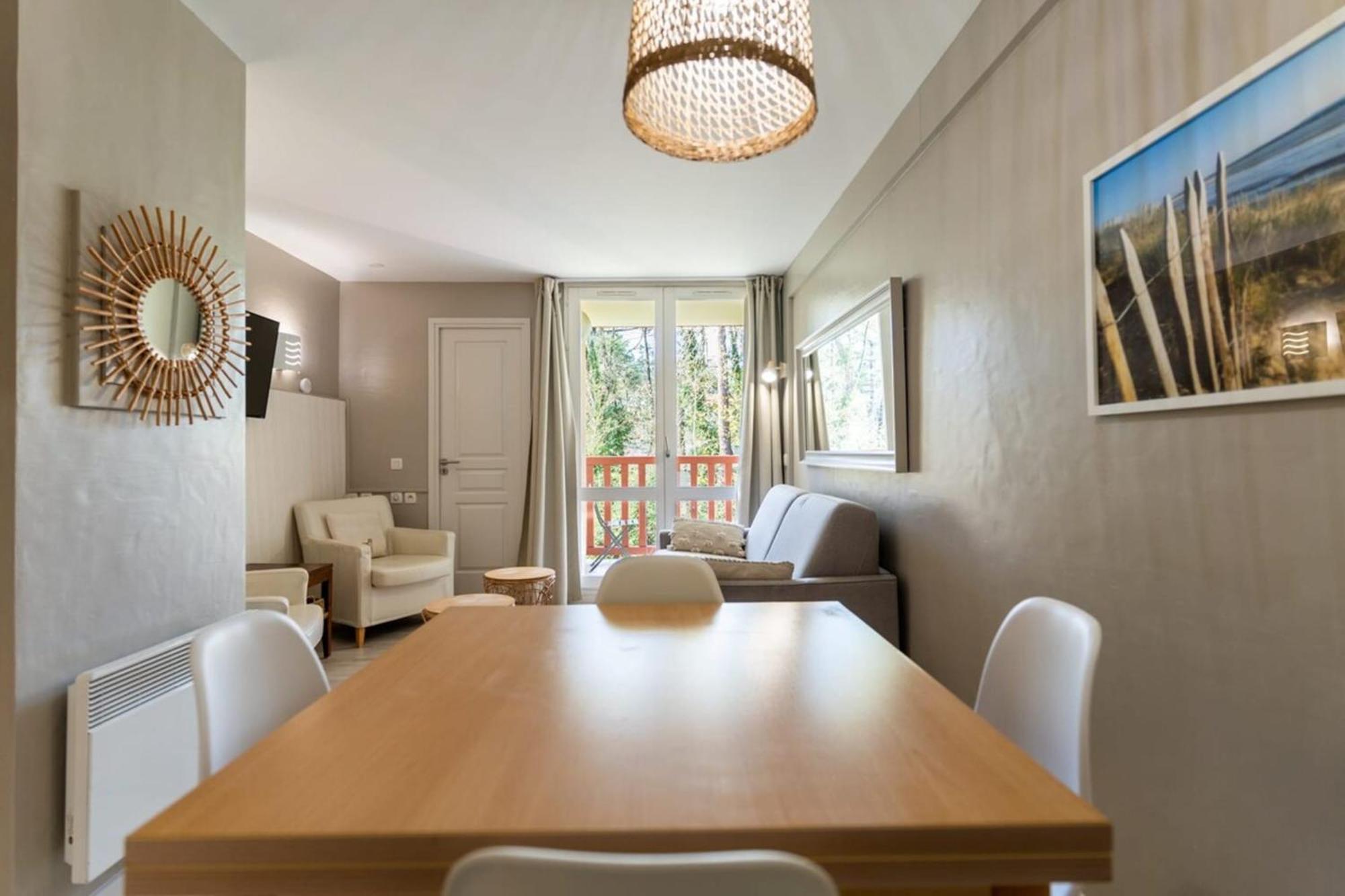 Beautiful Flat With Swimming Pool Tennis Court And Free Parking 117 Le Touquet Exterior photo