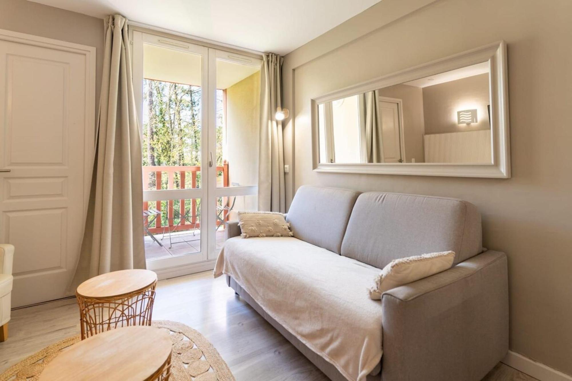 Beautiful Flat With Swimming Pool Tennis Court And Free Parking 117 Le Touquet Exterior photo